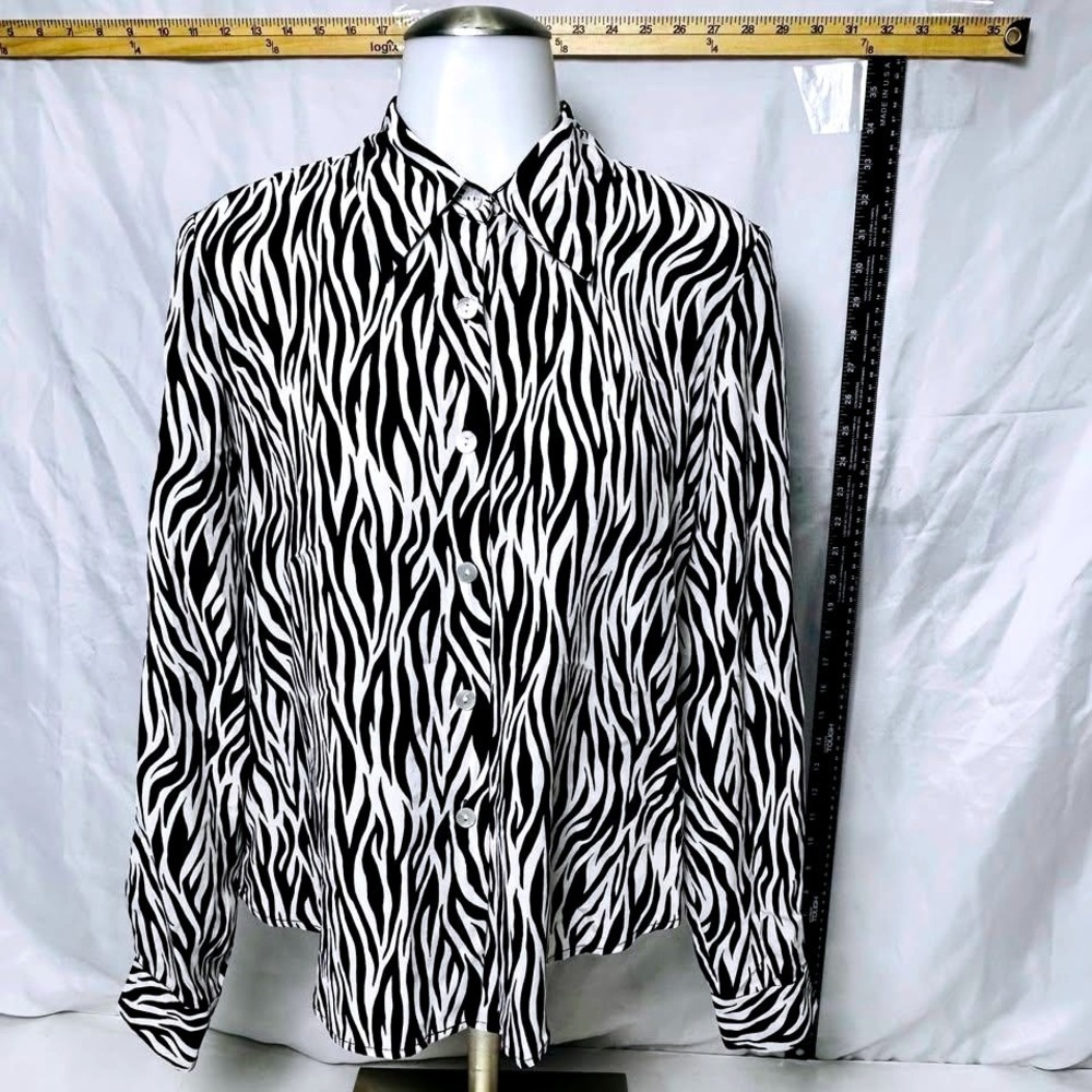 Bridgetown Collection ~ Women's 100% Silk ~ Zebra Print Button Up Blouse ~ Small